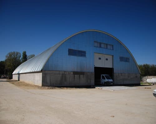 hala semirotunda slobozia